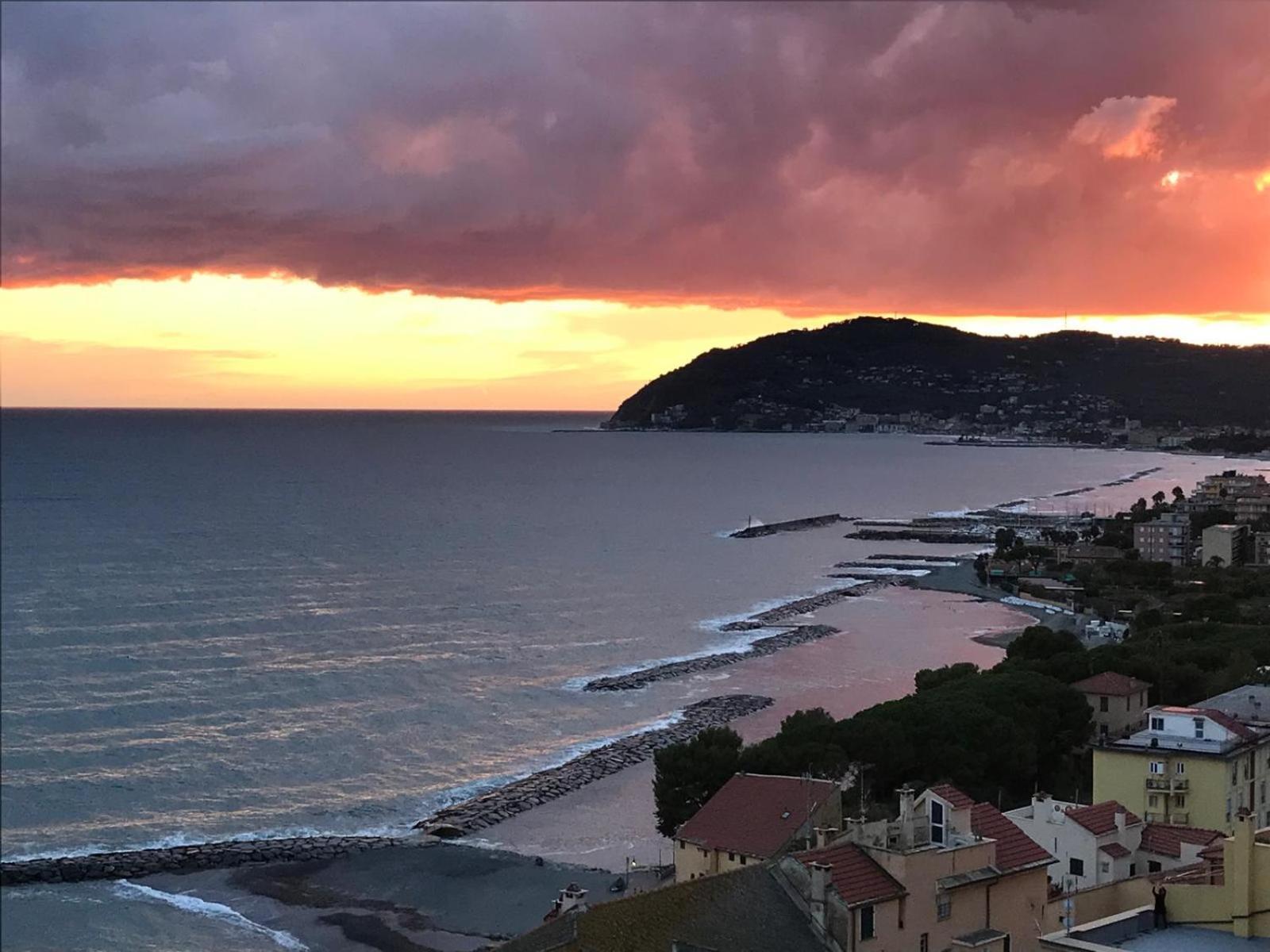 Appartamento Del Corallo Cervo Dış mekan fotoğraf